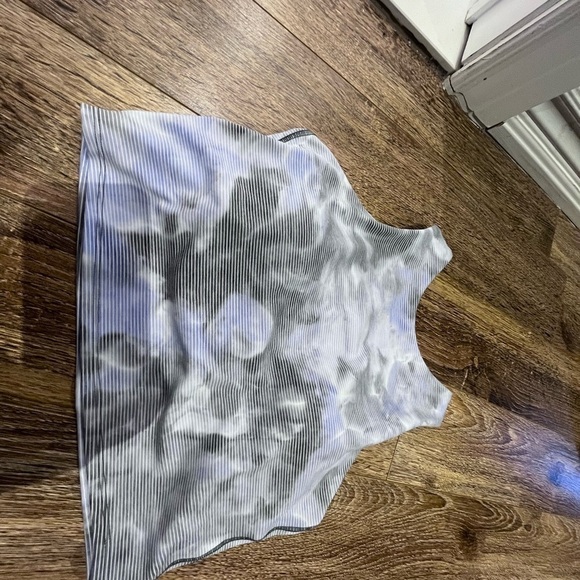 ATHLETA tank crop top size medium - Picture 2 of 6